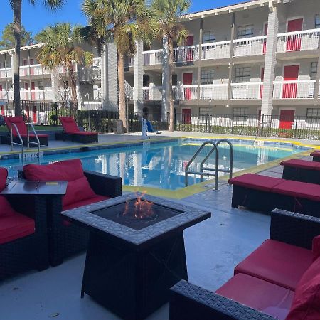 Casa Bella Inn & Suites Extended Stay Tallahassee Zewnętrze zdjęcie